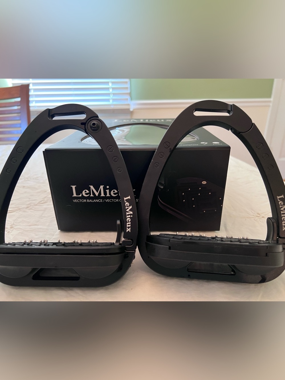LeMieux Black Vector Balance Riding Stirrups - Pair